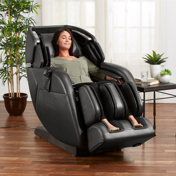 Kyota M673 Kenko 3D/4D Massage Chair