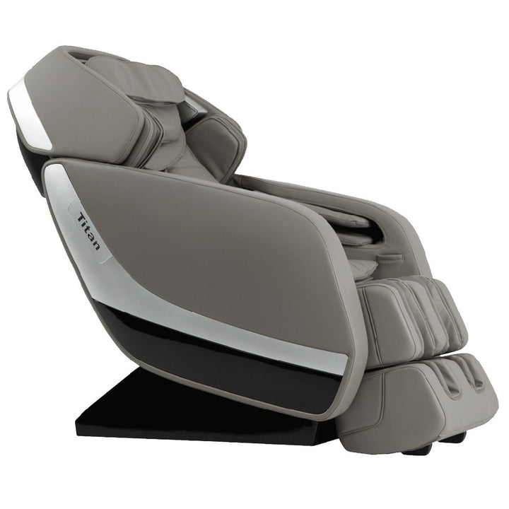 Titan Jupiter XL 3D Massage Chair